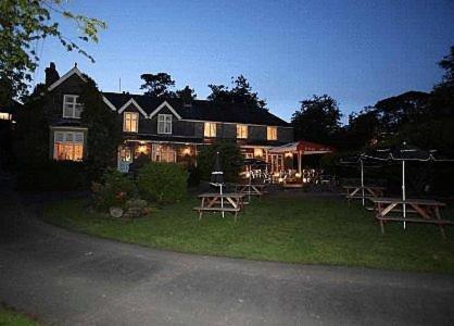 Ty Mawr Hotel Лланбедр Екстер'єр фото